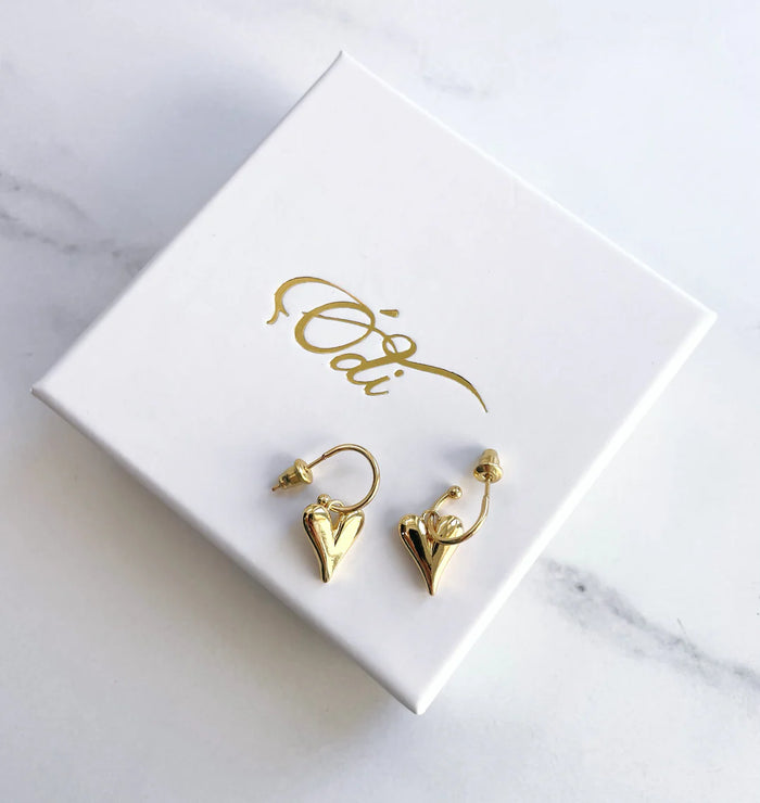 ODI BOUTIQUE JEWELLERY MODERN HEARTS SLEEPERS - GOLD